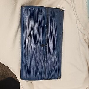 Louis Vuitton Blue Epi long wallet